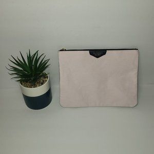 NWOT Pink Victoria's Secret Zipper Pouch
